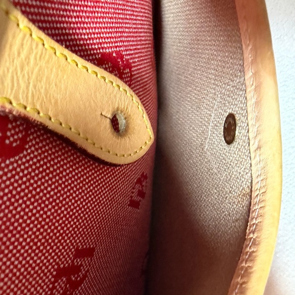 Red & Tan Dooney & Bourke Signature Canvas Vachetta Leather Crossbody bag - Picture 6 of 12